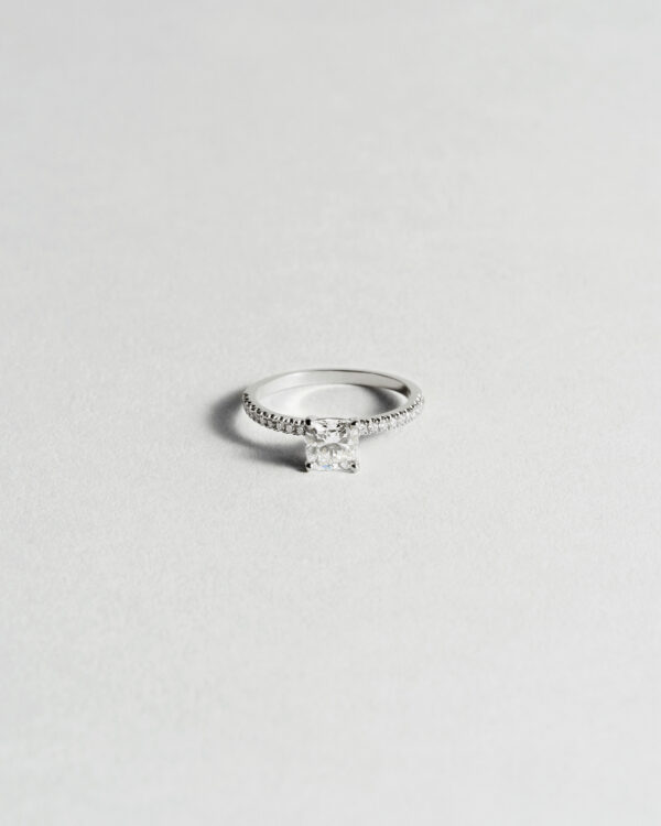 Signature Cushion Diamond Ring Pavé