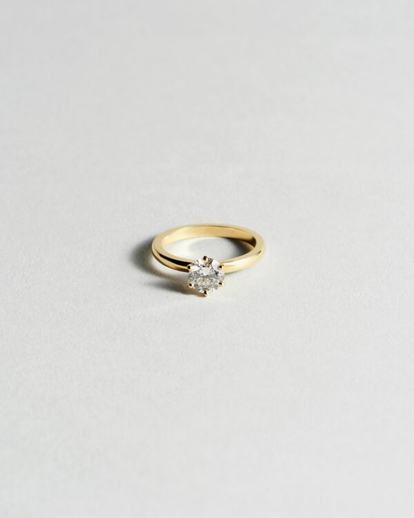 Modern Solitaire Diamond Ring 6-Prong