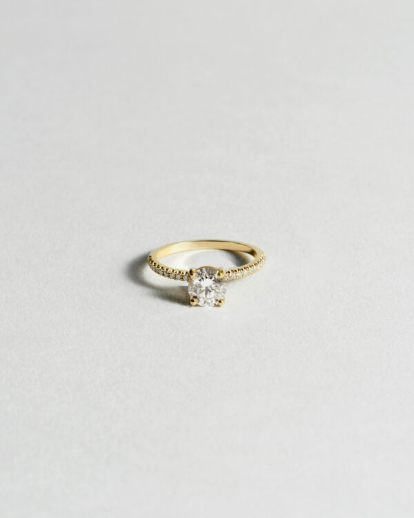 Signature Solitaire Diamond Ring 4-Prong Pavé